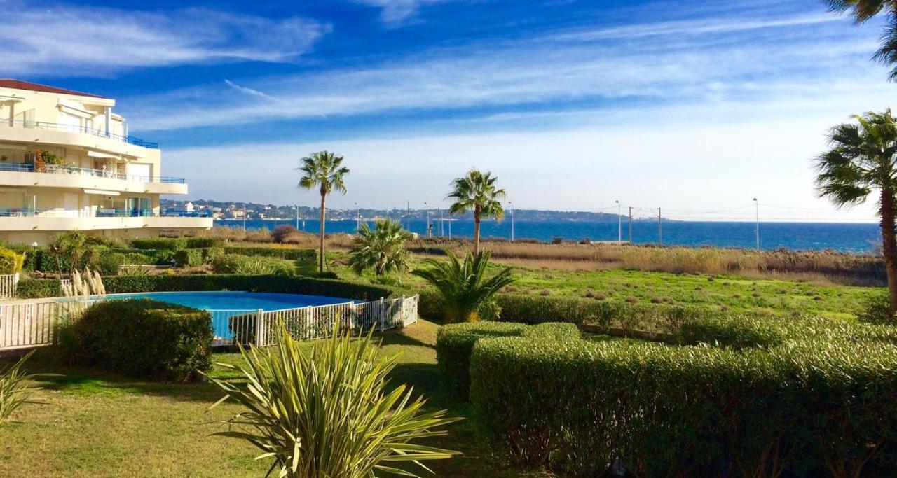 Vaste 2 Pièces res. Grand large grande terrasse vue mer Antibes Extérieur photo